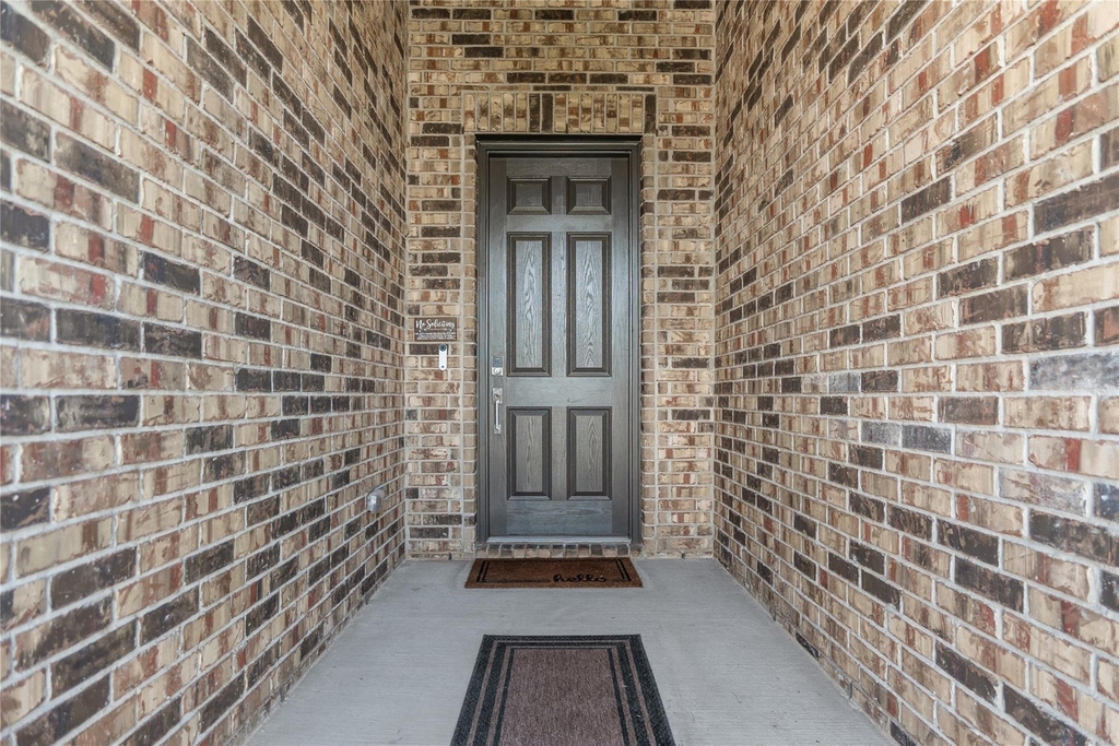 13921 Abraham Lincoln St - Photo 4