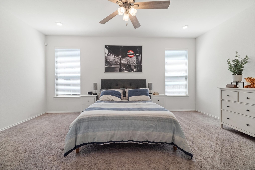 13921 Abraham Lincoln St - Photo 26