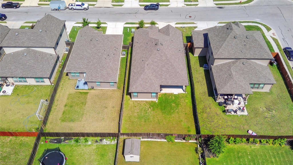 13921 Abraham Lincoln St - Photo 36