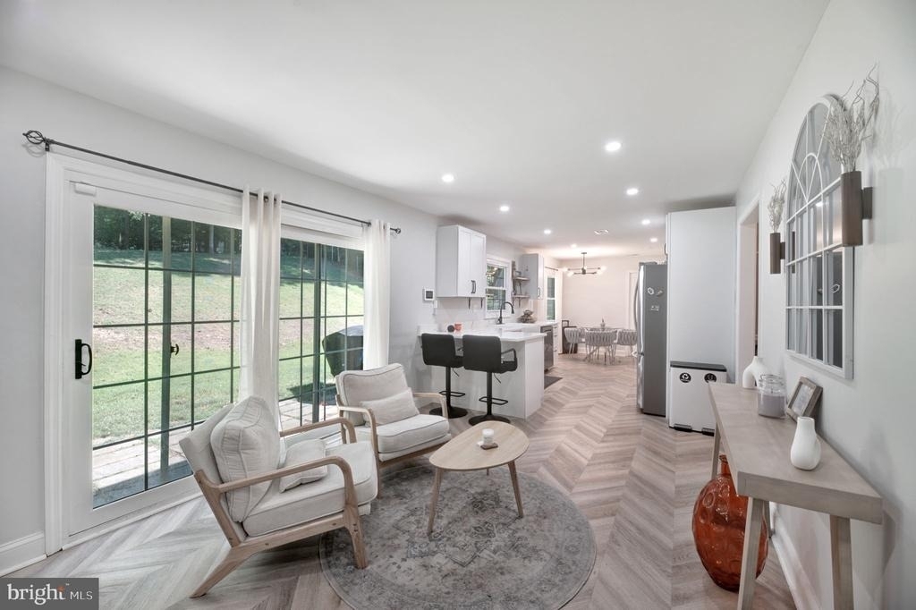 8812 Churchfield Lane - Photo 8