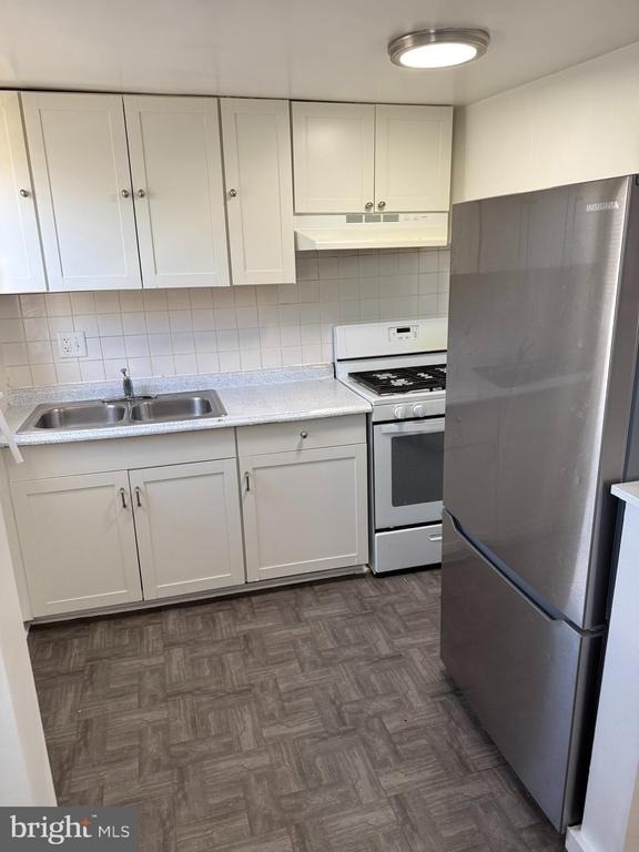 3840 28th Ave #143 - Photo 2