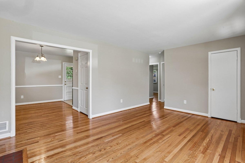 11105 Stillwater - Photo 4