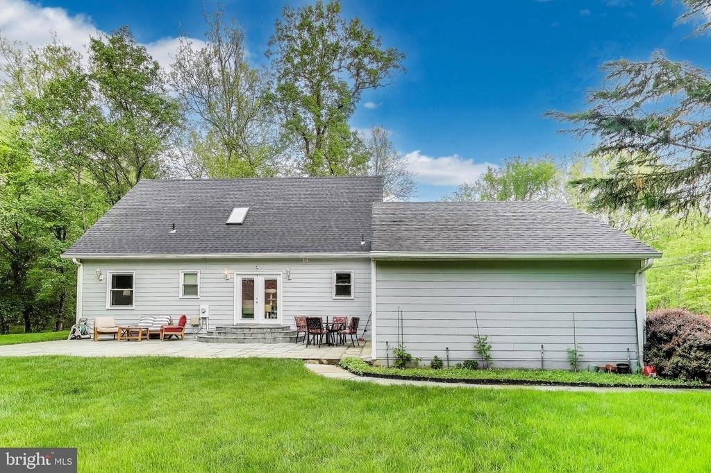 7726 Seven Locks Road - Photo 28