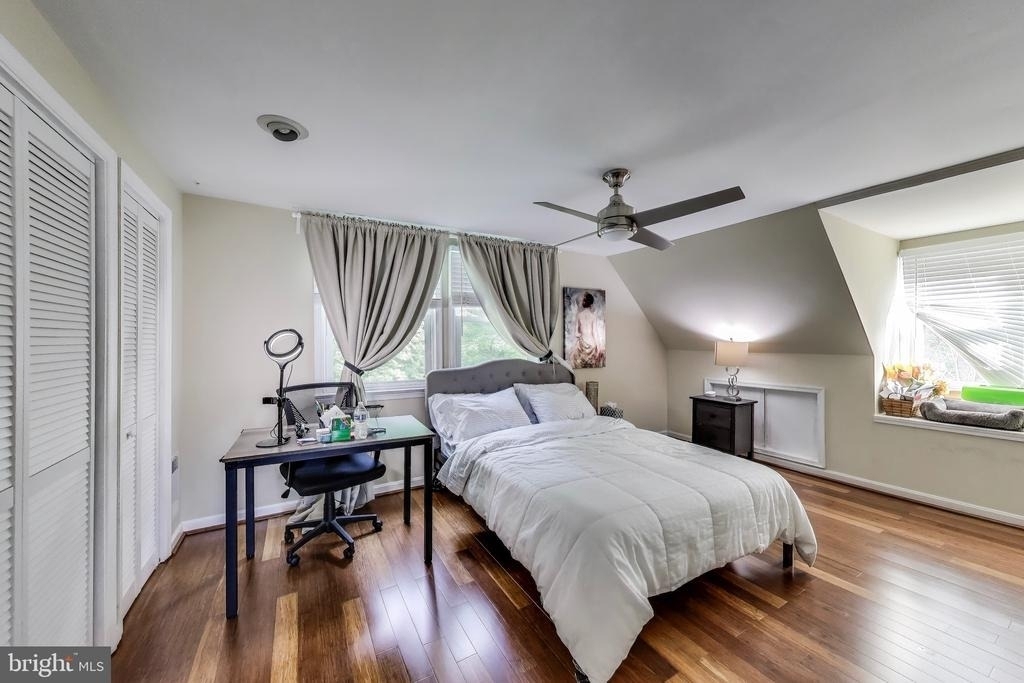 7726 Seven Locks Road - Photo 13