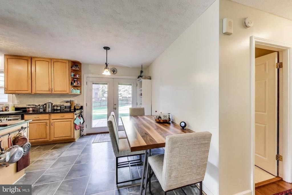 7726 Seven Locks Road - Photo 5