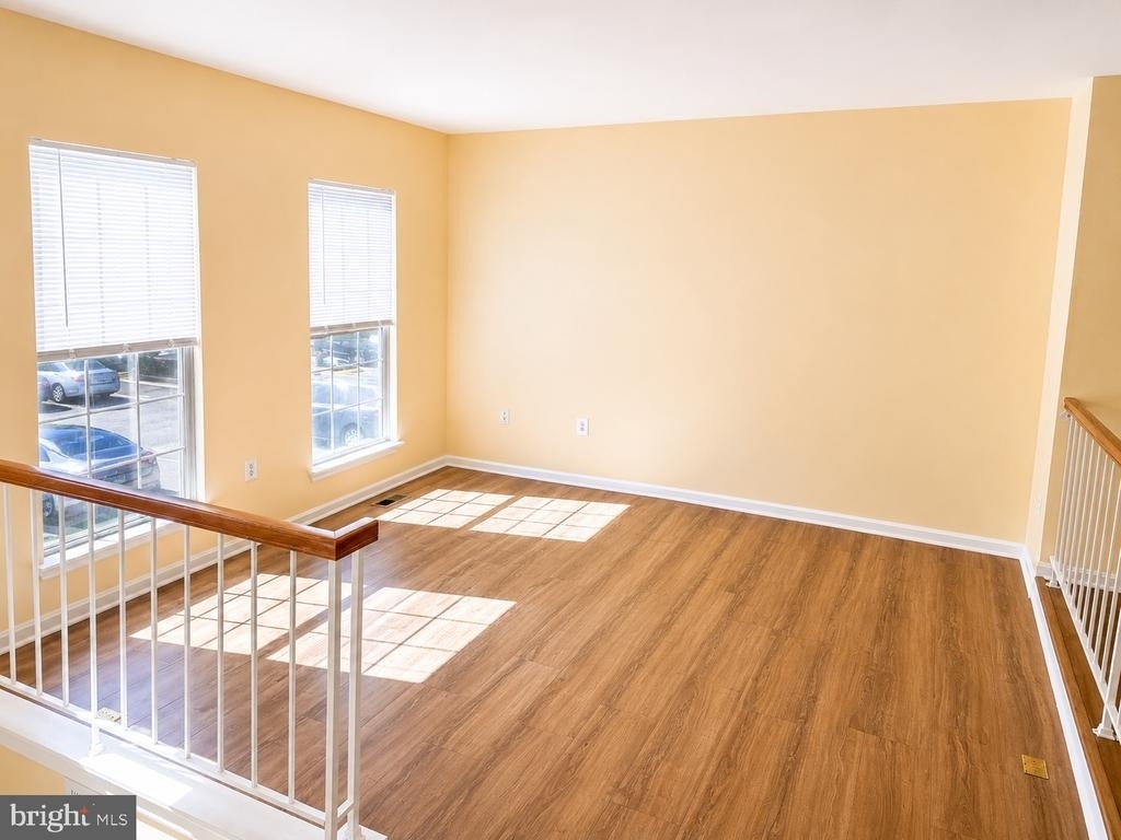 14803 Mcknew Road - Photo 2