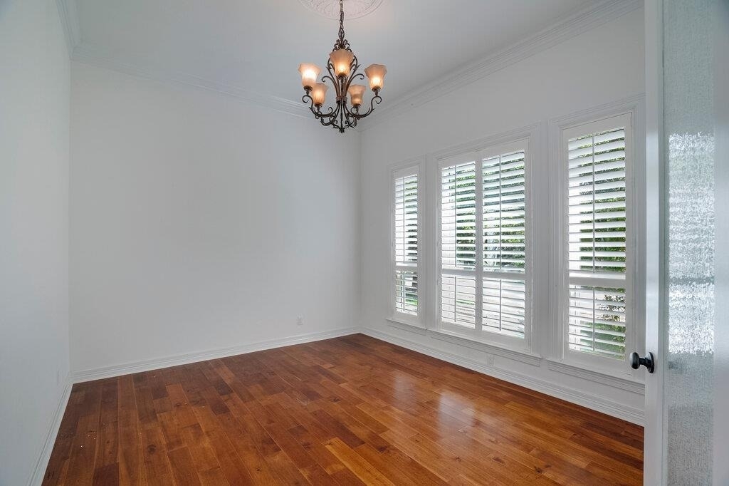 10200 Treasure Island Dr - Photo 8