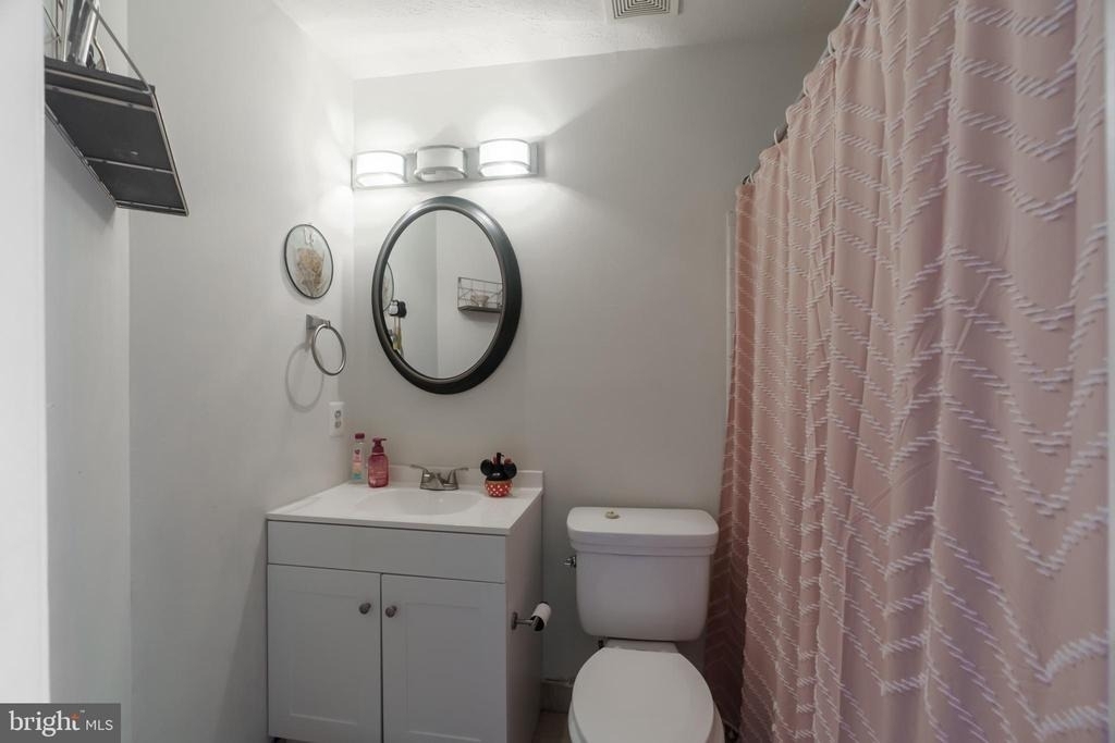 8329 Wades Way - Photo 18