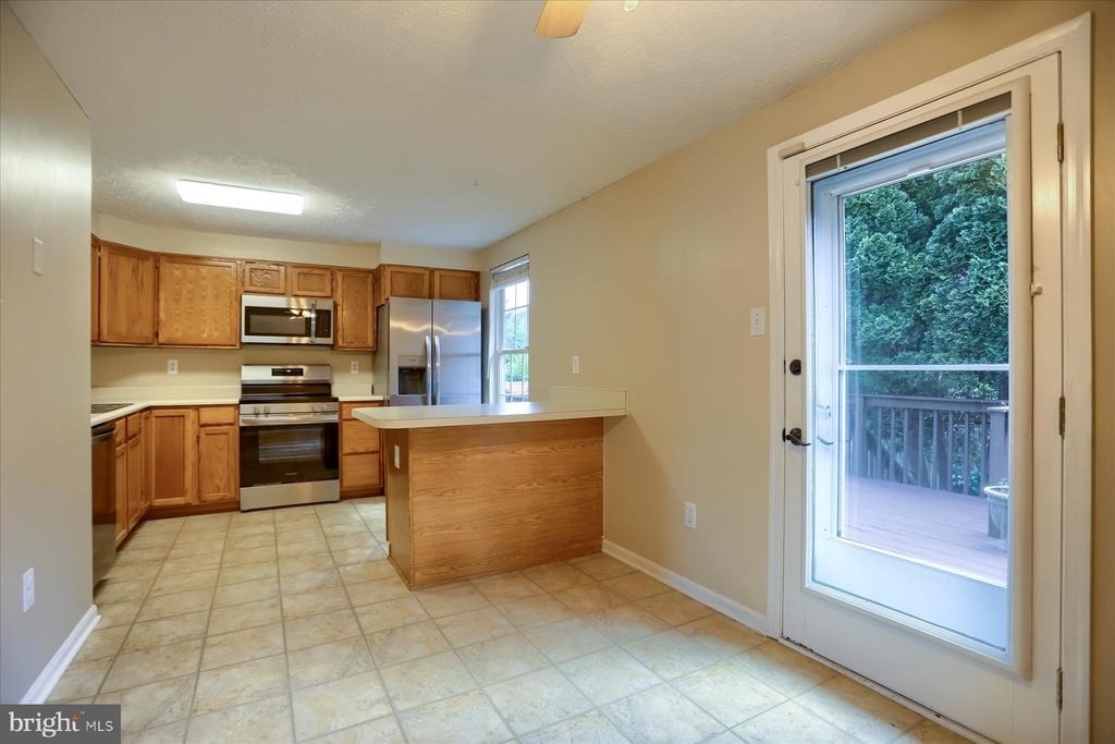 437 Ashton Lane - Photo 7