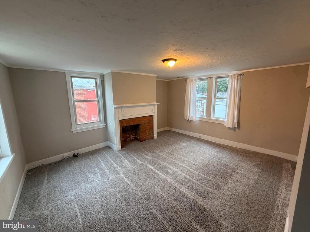15 A W Frederick Street - Photo 3