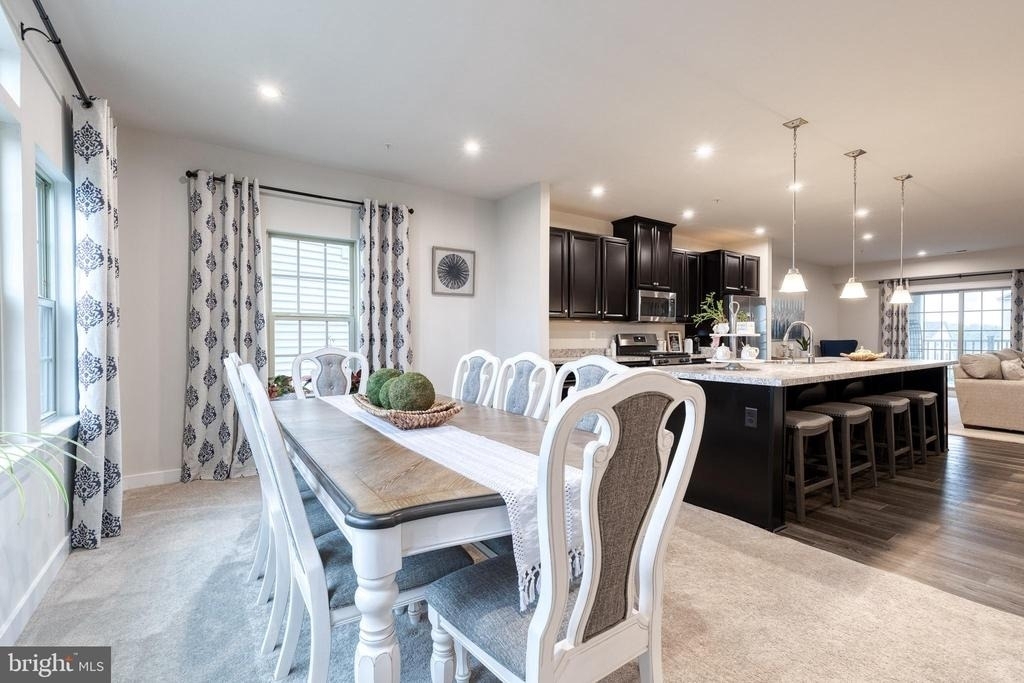 10141 Fauberg Street - Photo 14