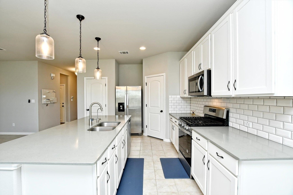 11817 Comedero Way - Photo 7