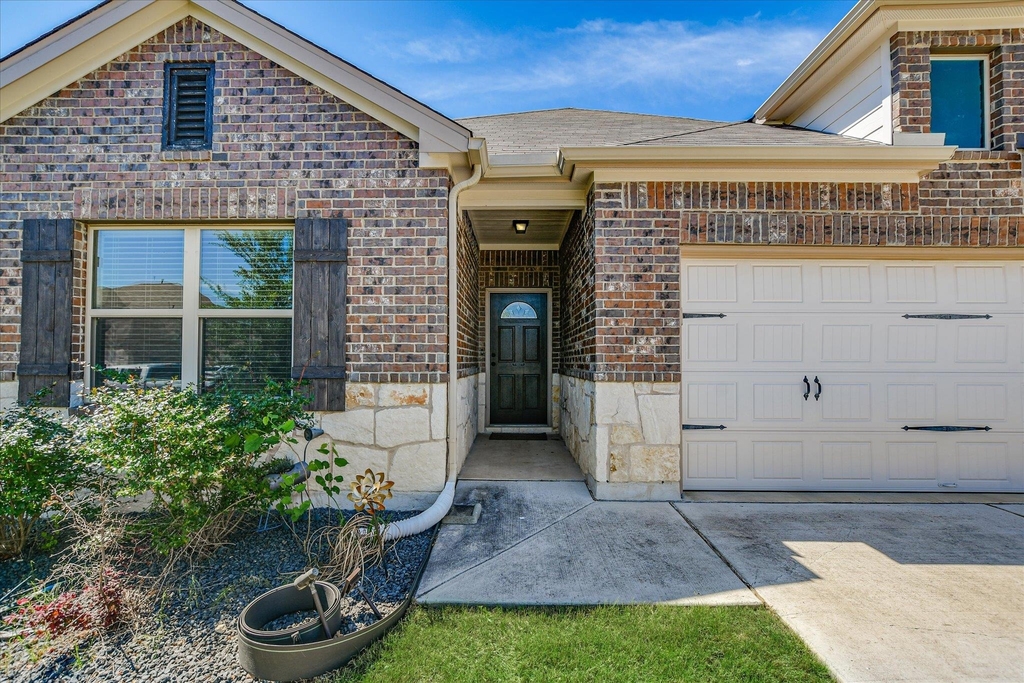 11817 Comedero Way - Photo 2