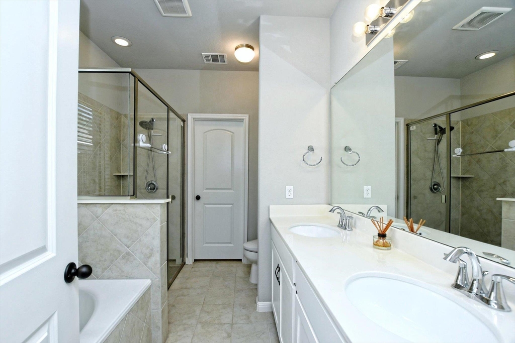 11817 Comedero Way - Photo 15