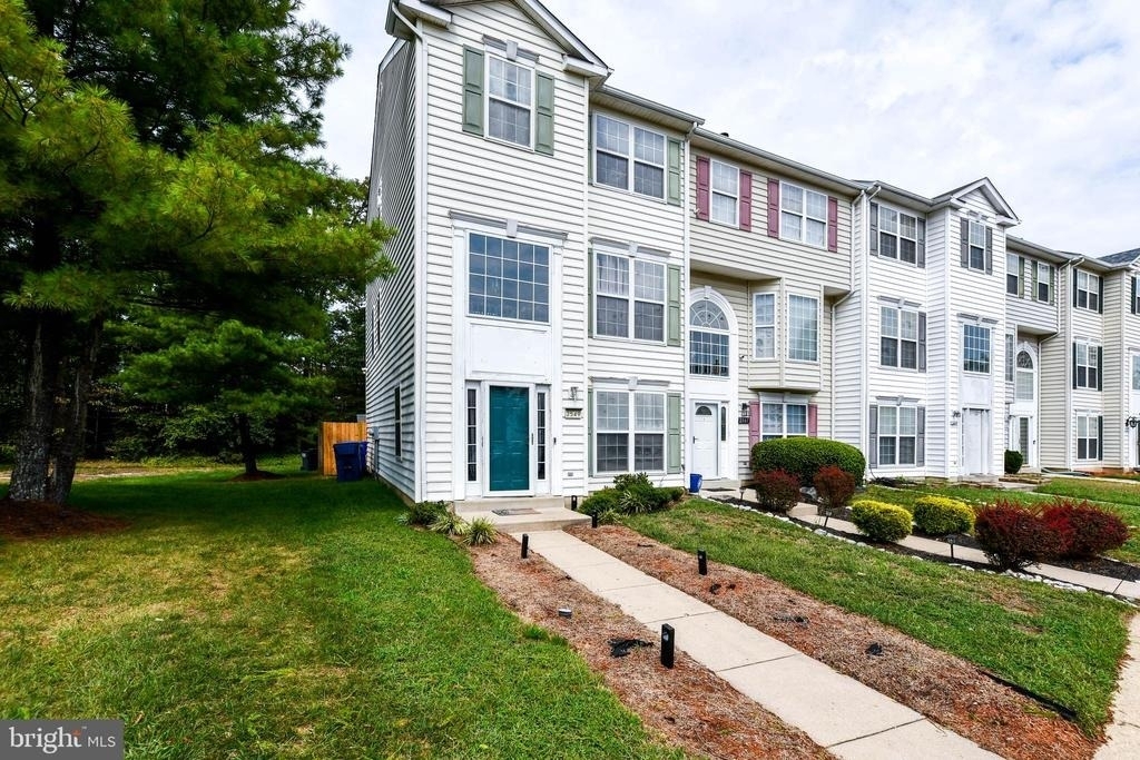 2547 Enterprise Place - Photo 5