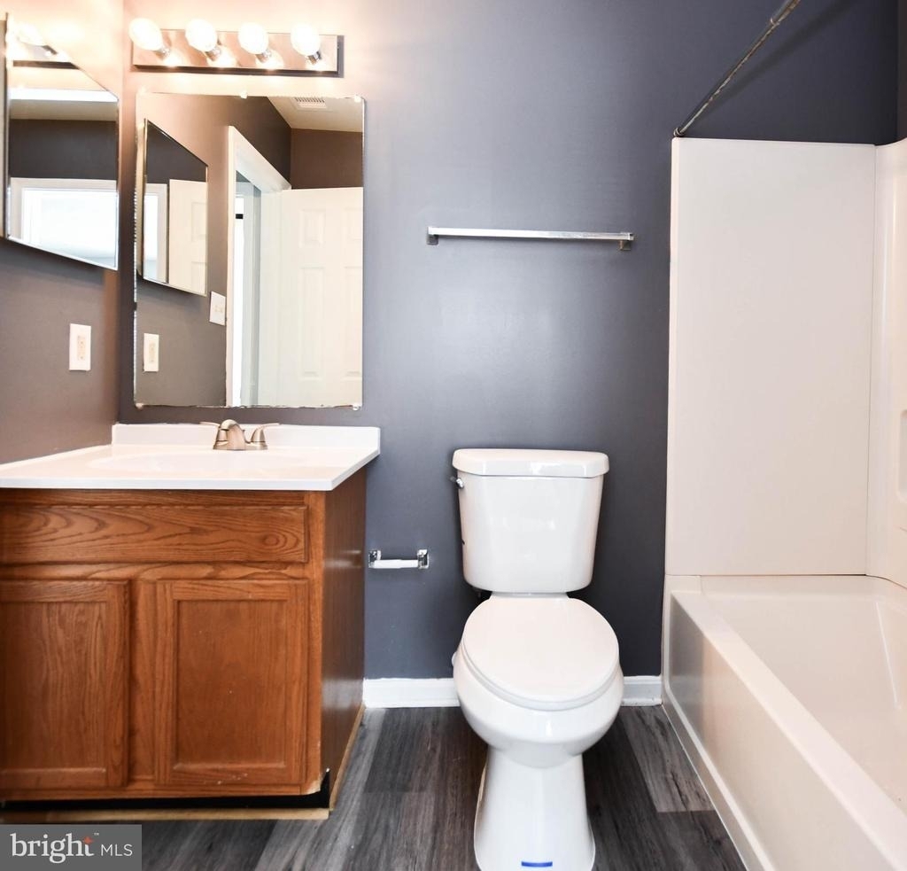 2547 Enterprise Place - Photo 10