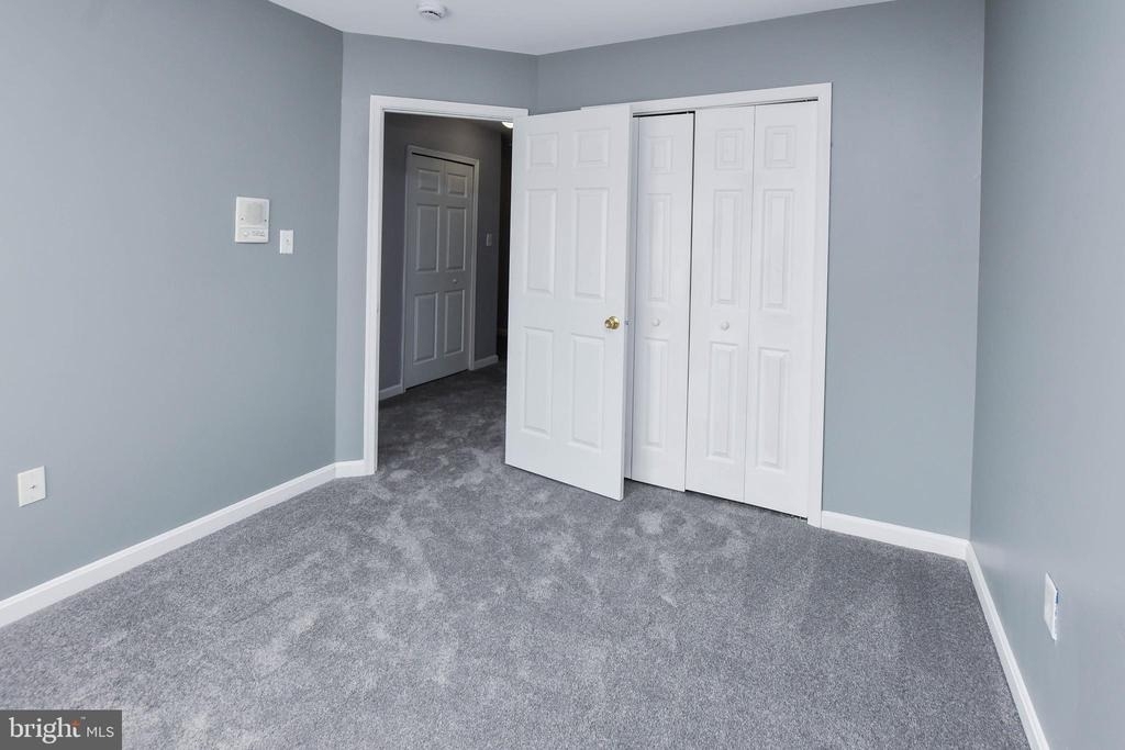 2547 Enterprise Place - Photo 41