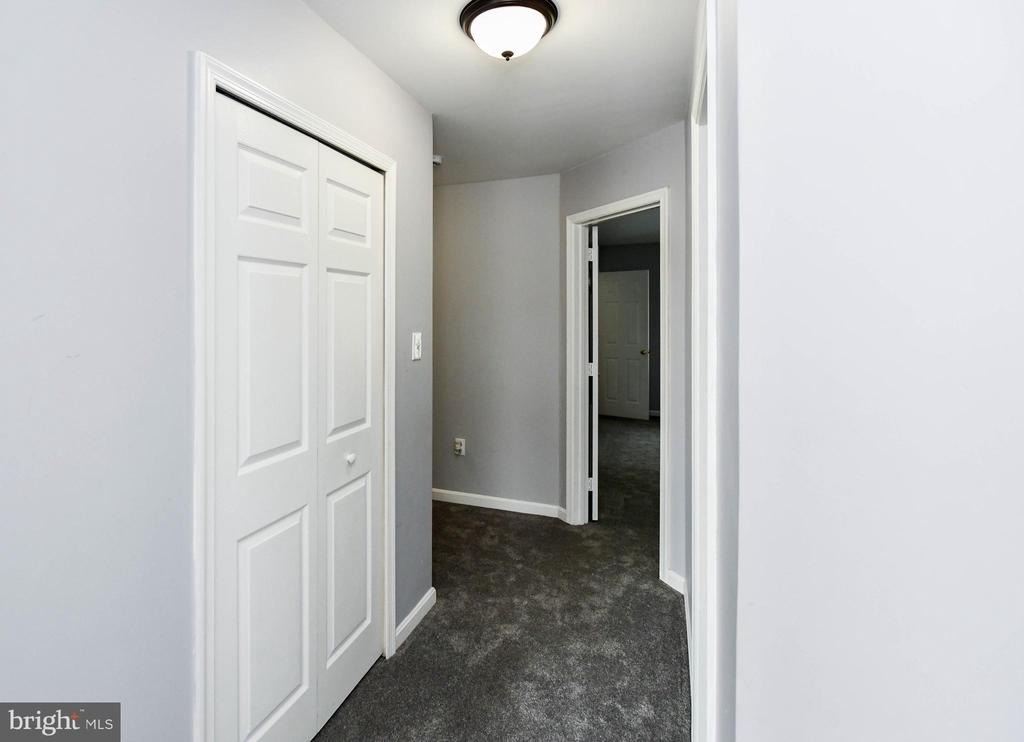 2547 Enterprise Place - Photo 44