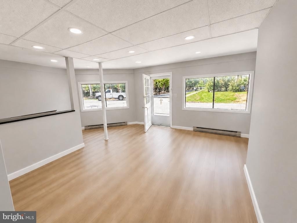 4601 Strauss Avenue - Photo 2