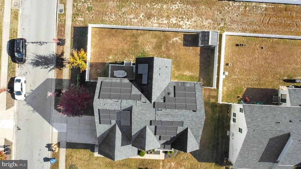 10185 Warfield Street - Photo 20