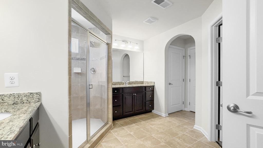 10185 Warfield Street - Photo 13