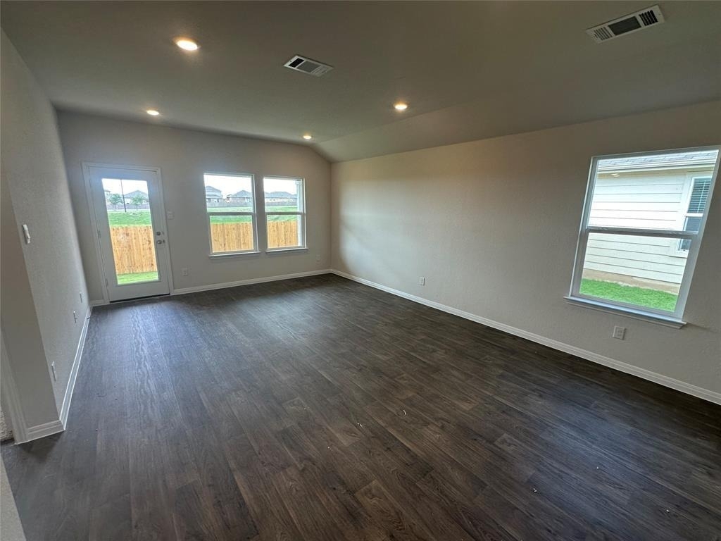 563 Evergreen Sumac Loop - Photo 4