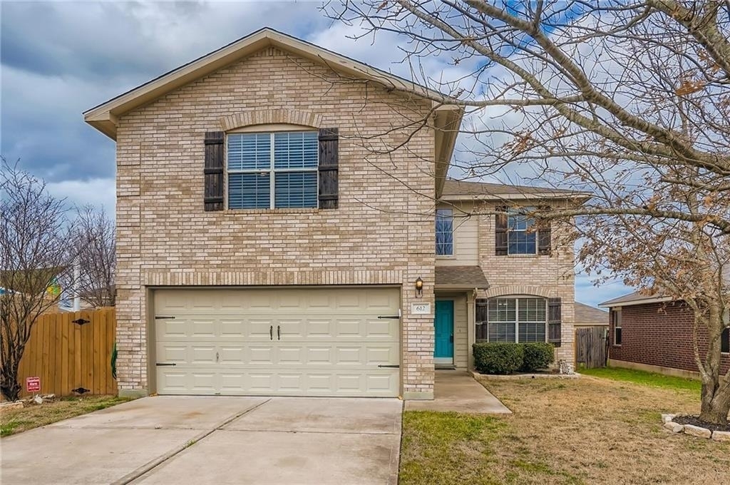 612 Copper Ct - Photo 0