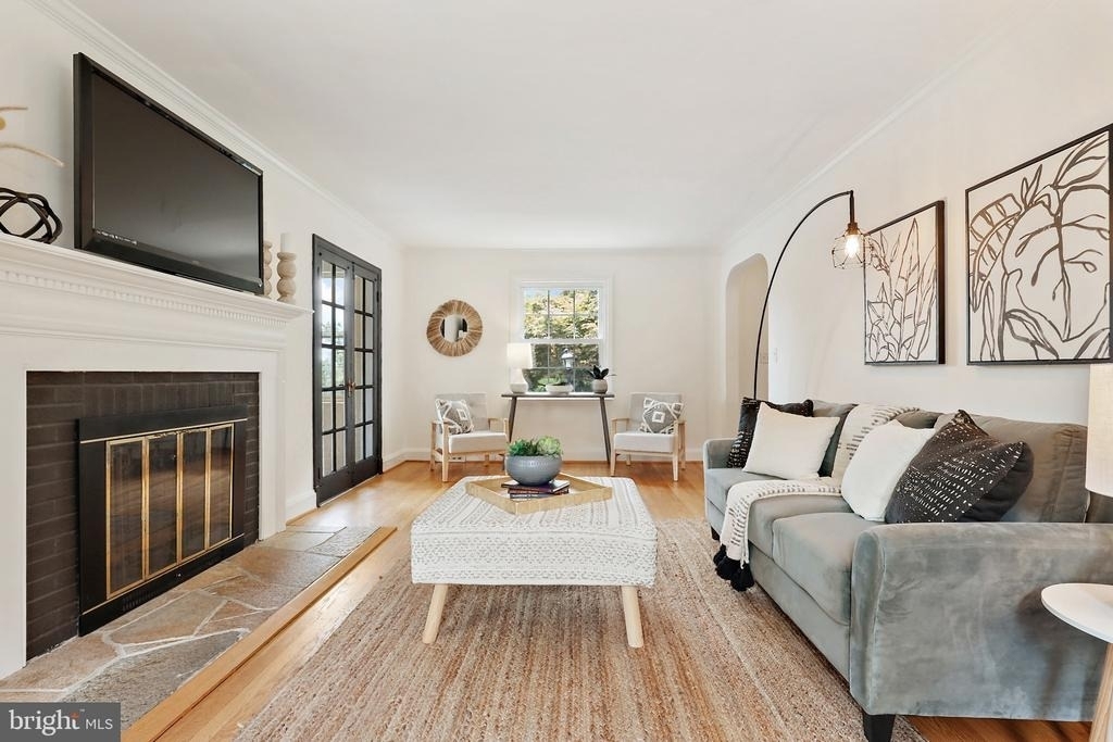 9223 Old Court - Photo 16
