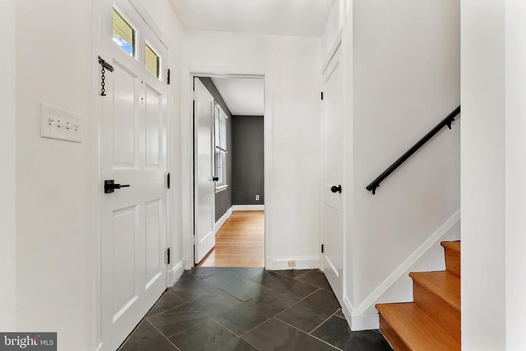 9223 Old Court - Photo 8