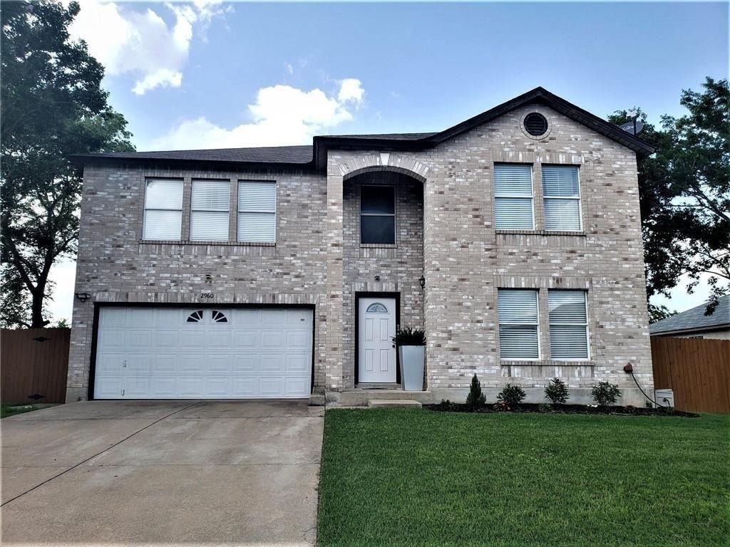 2960 Donnell Dr - Photo 0