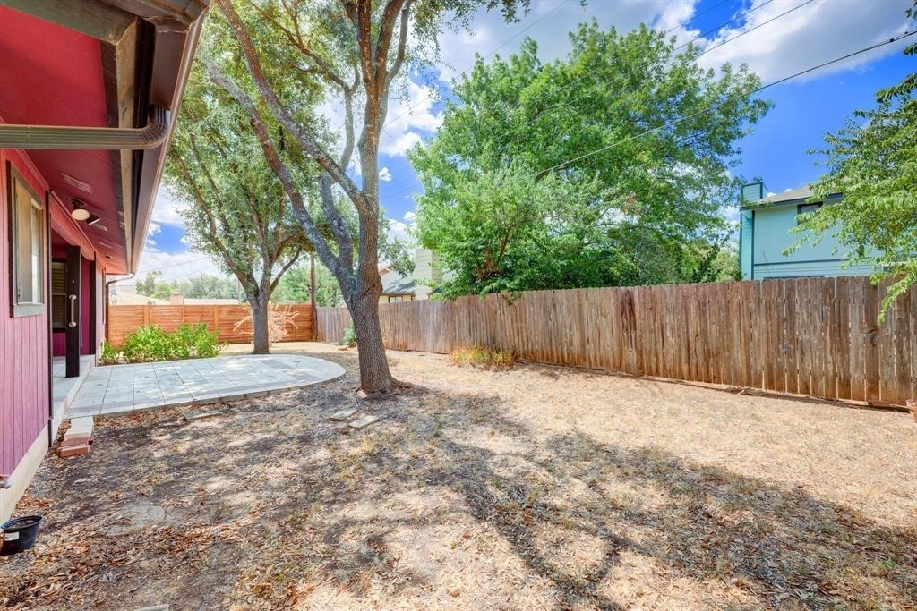 1704 Foxfire Dr - Photo 20