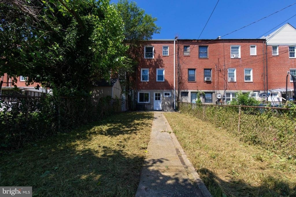 633 Lucia Avenue - Photo 19
