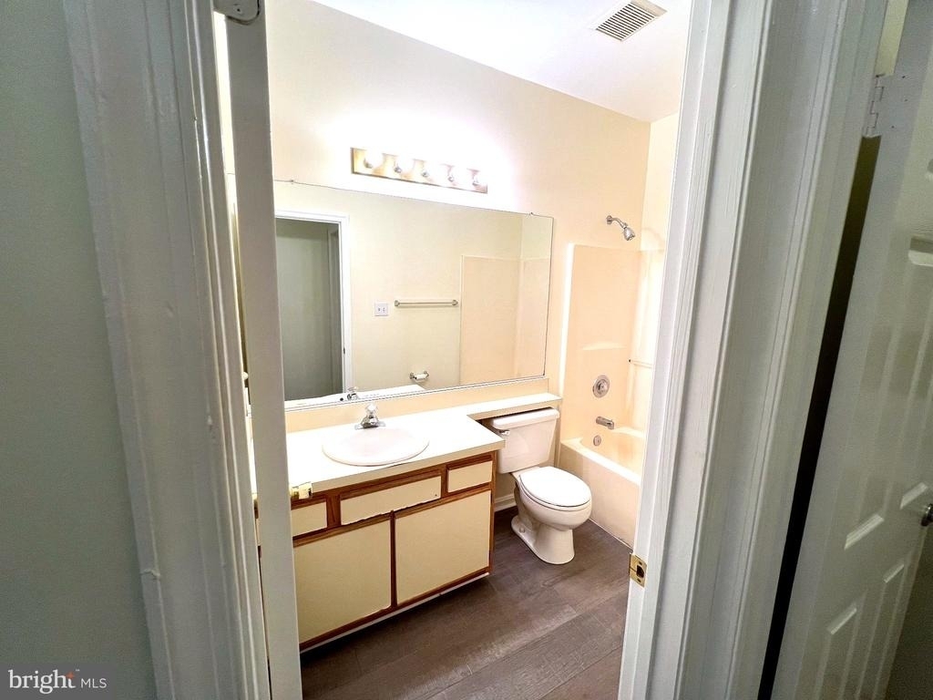 604 Moonglow Road - Photo 13