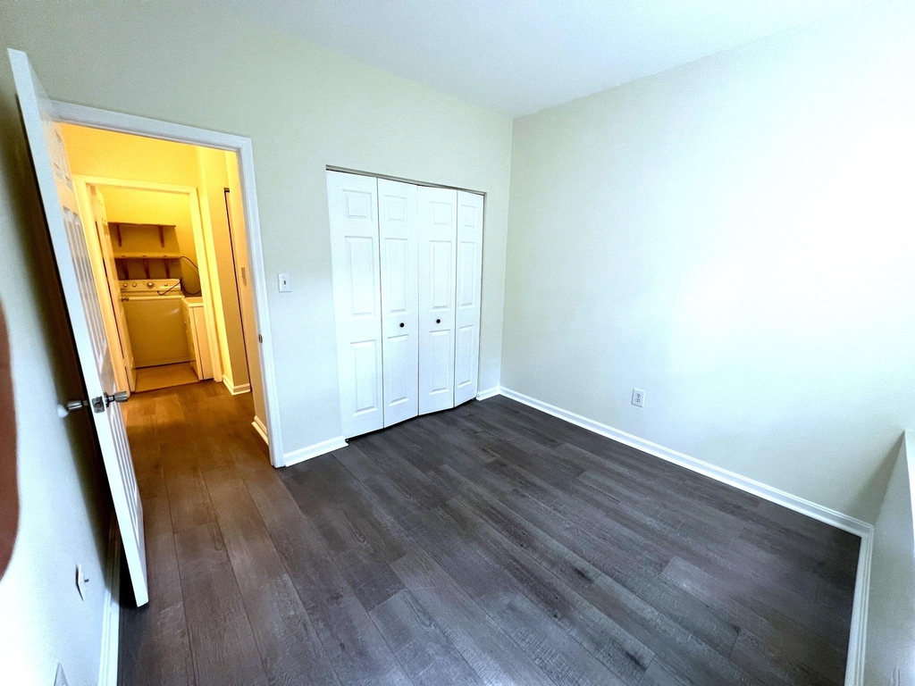 604 Moonglow Road - Photo 16
