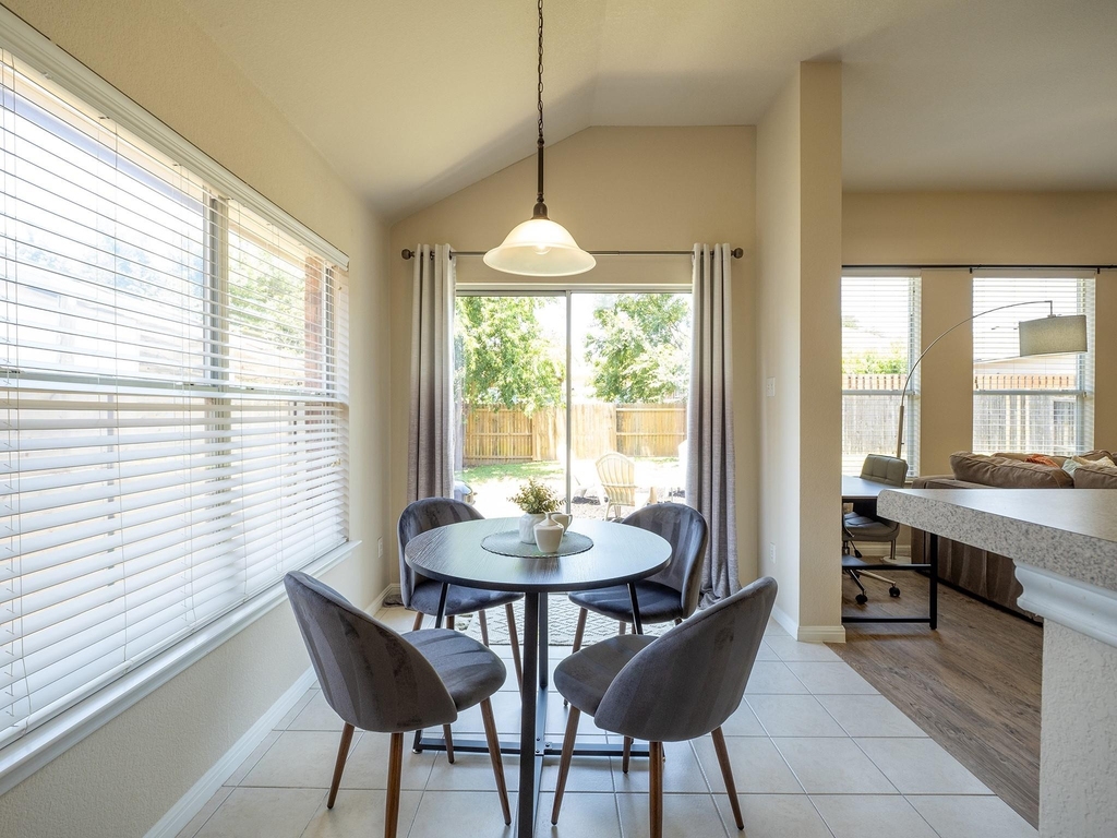 11620 Larch Valley Dr - Photo 10