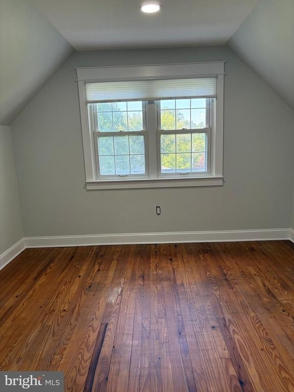 880 Doris Drive - Photo 5