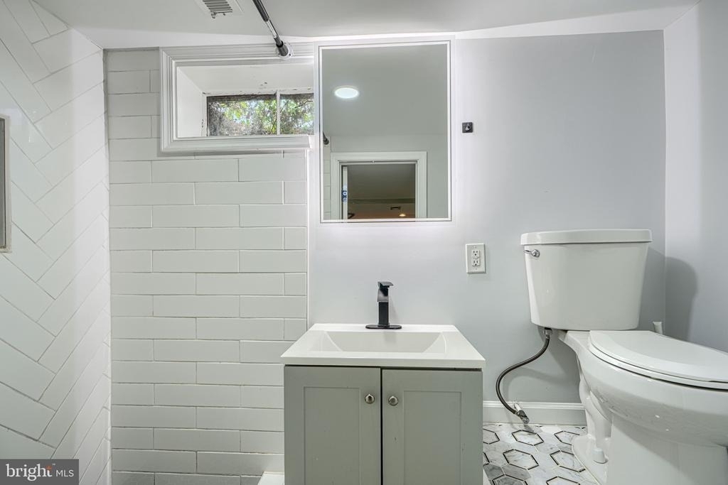 520 White Oak Drive - Photo 24