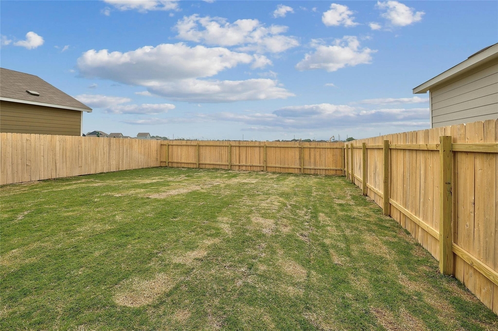916 Rancho Del Cielo Loop - Photo 15