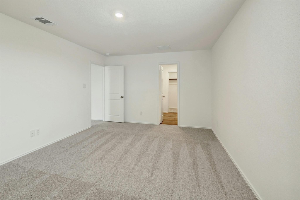 916 Rancho Del Cielo Loop - Photo 10