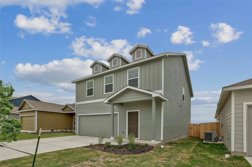 916 Rancho Del Cielo Loop - Photo 0