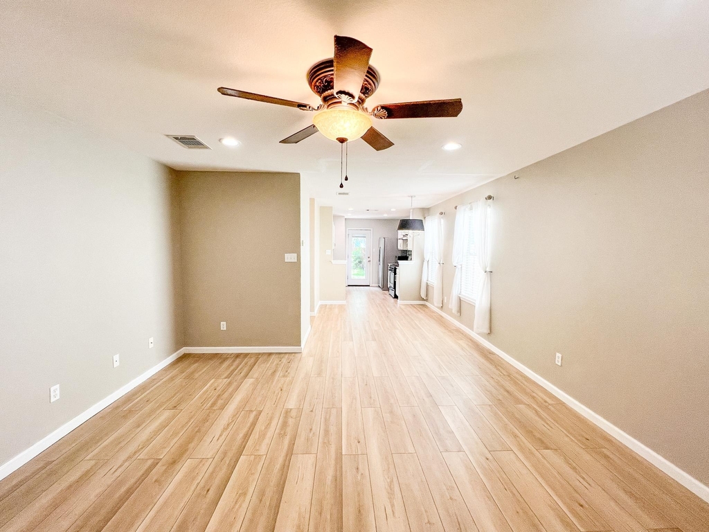 298 Jack Rabbit Ln - Photo 3