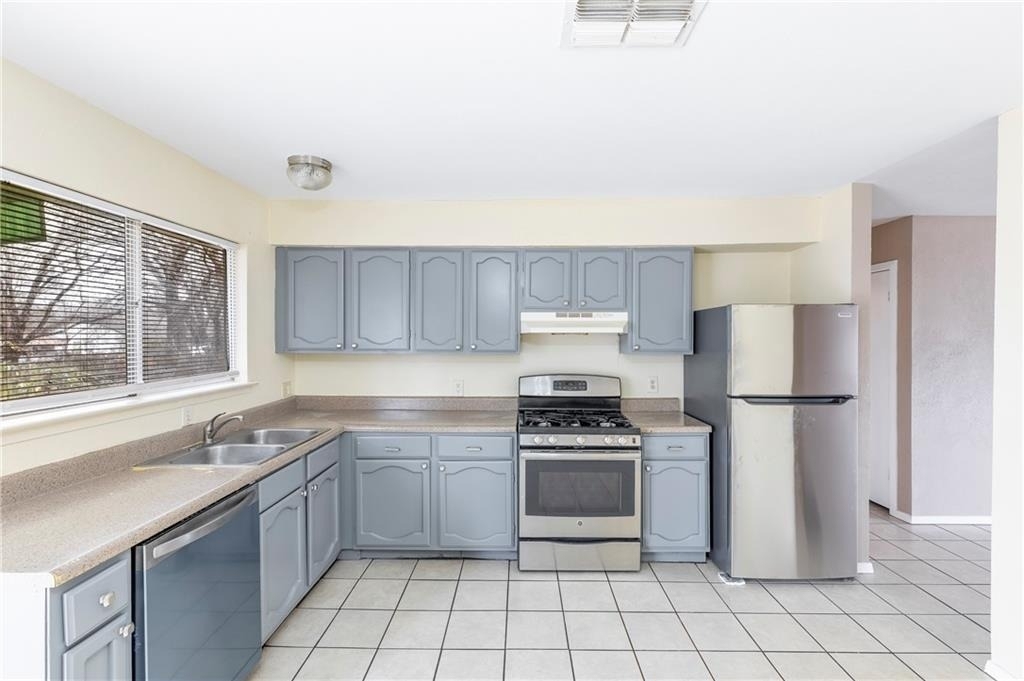 2325 Bendridge Trl - Photo 3