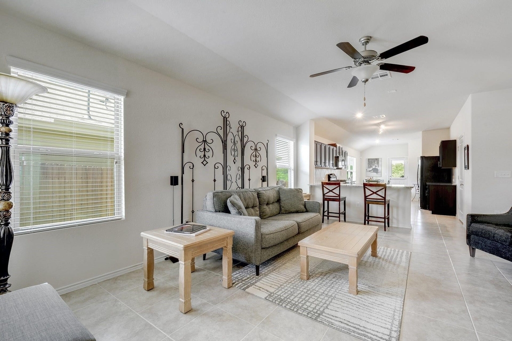 10808 Dimitrios Dr - Photo 3