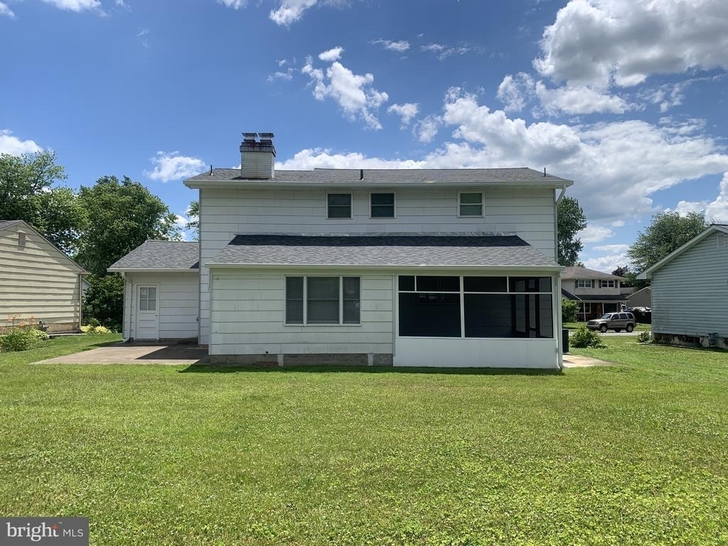 517 Garrick Road - Photo 4