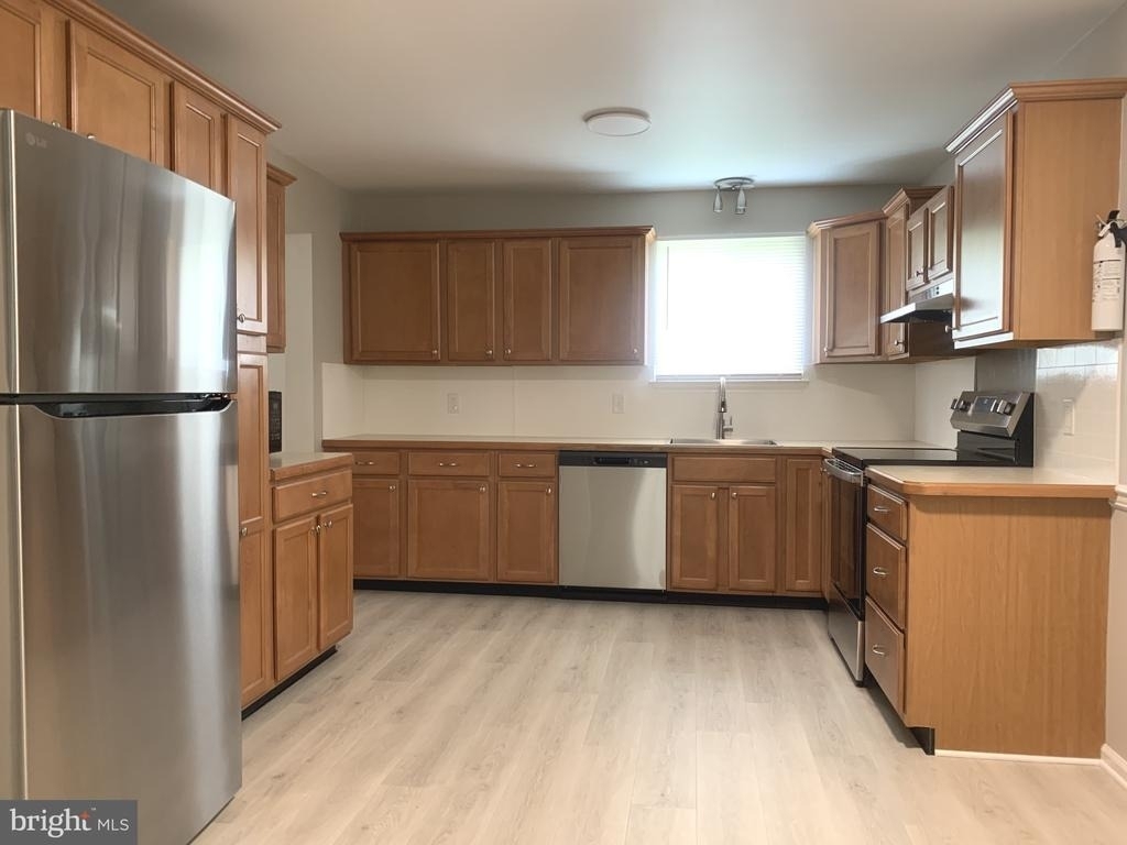 517 Garrick Road - Photo 15