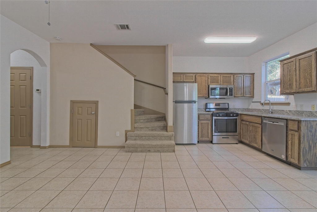 2903 Whisper Oaks Ln - Photo 9
