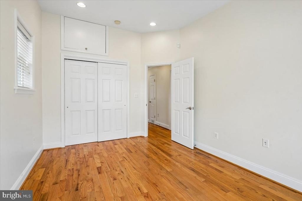1339 C Street Ne - Photo 15