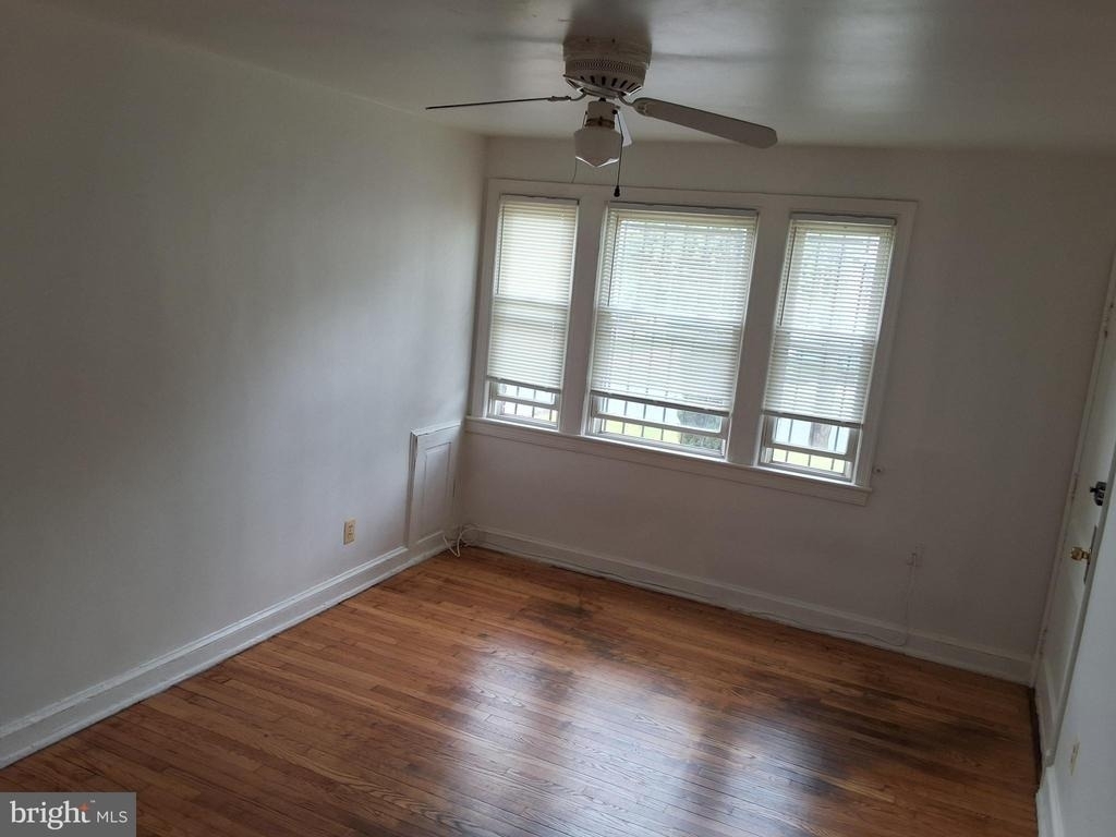 432 33rd Street Se - Photo 2