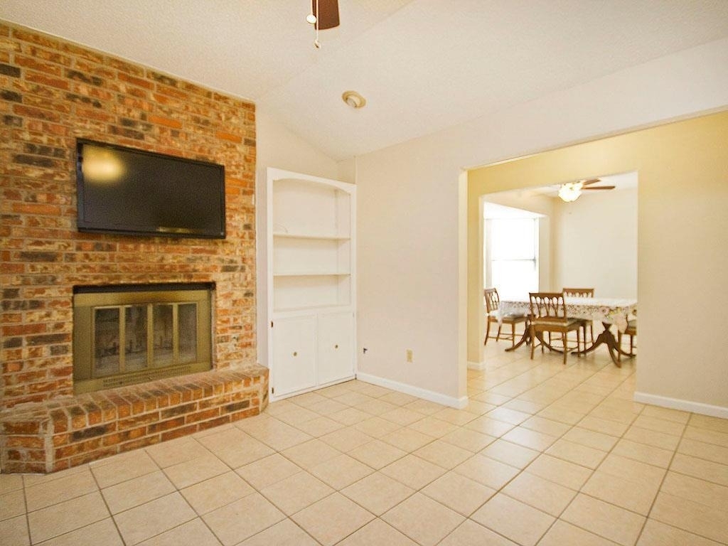 904 Norwell Ln - Photo 4