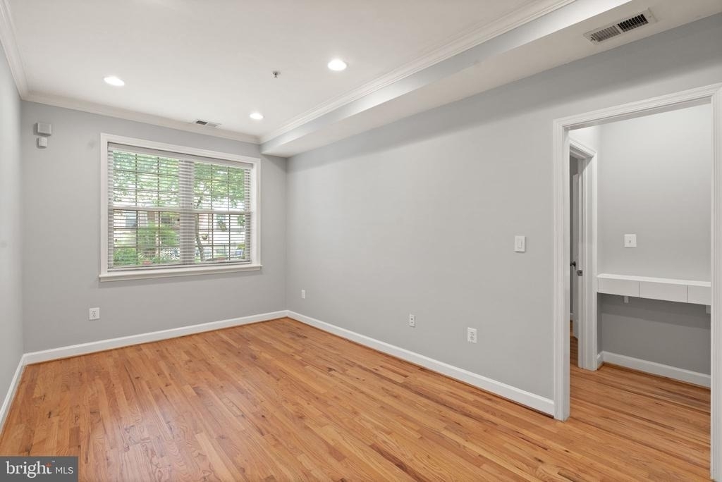 430 Irving Street Nw - Photo 17